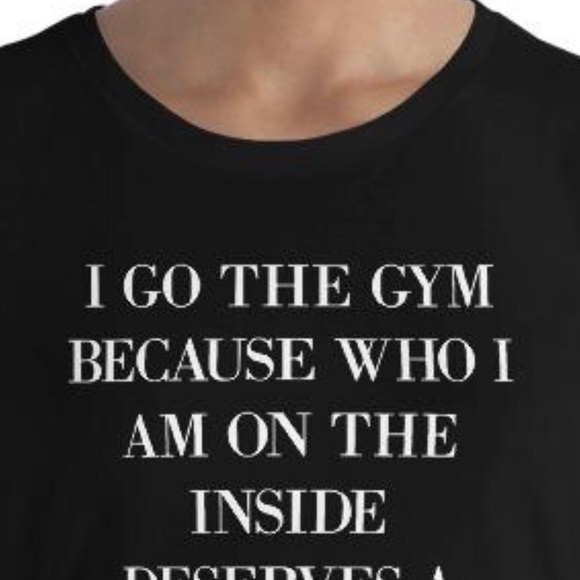 Clothes - Picture 6 of 7